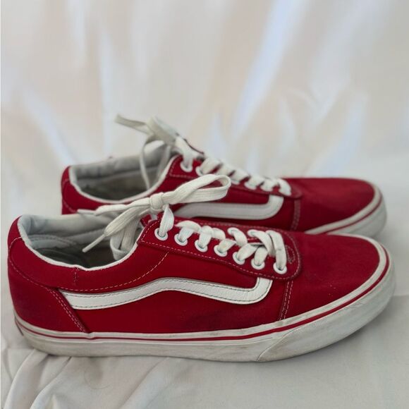Vans Red White Men’s Size 9 Skate Shoes Old Skool Canvas Low - Picture 1 of 11